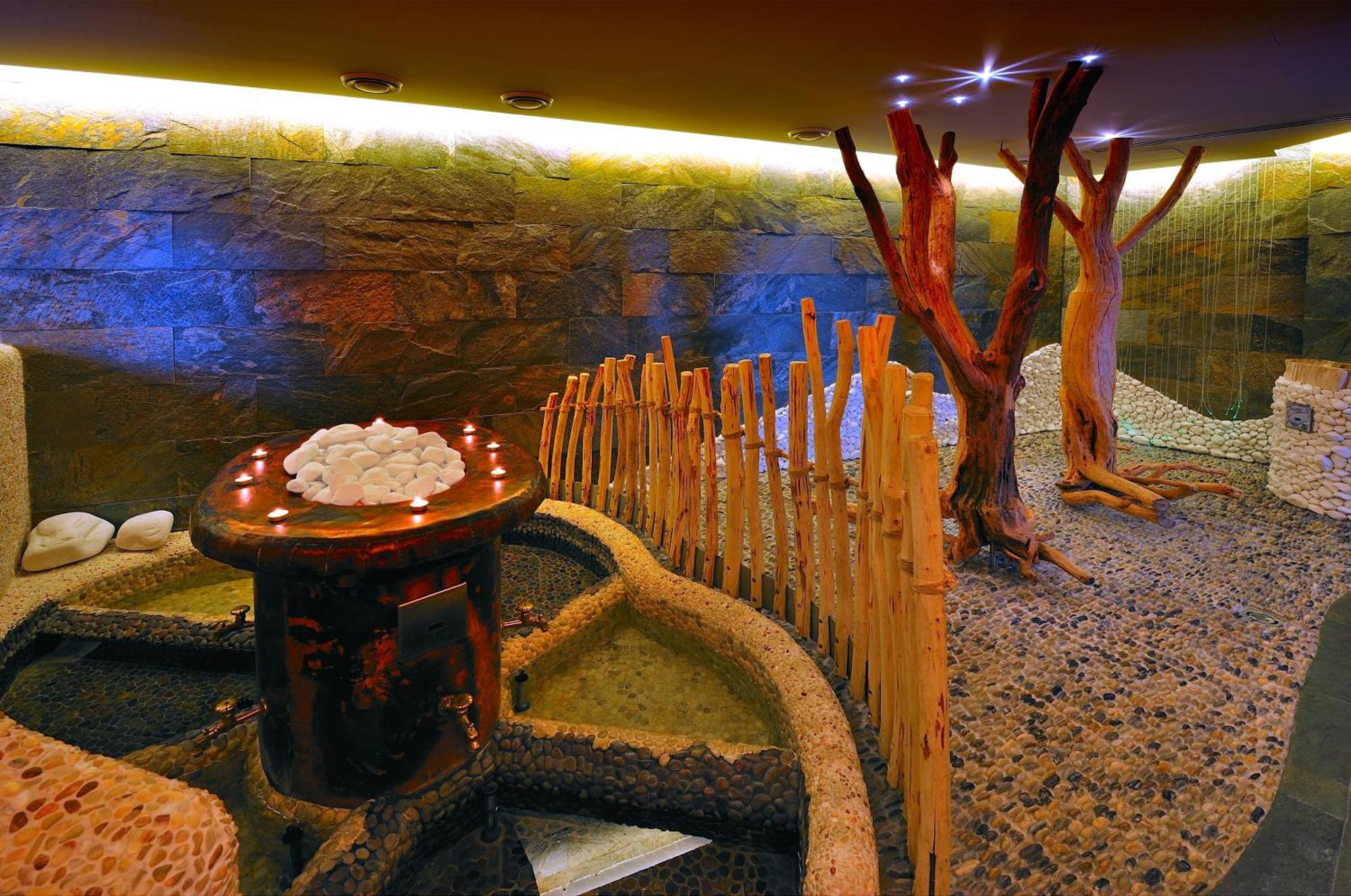 Hotel Zochova Chata - Adult friendly Modra Exteriör bild